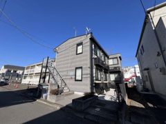レオパレスコーラル子安の外観画像