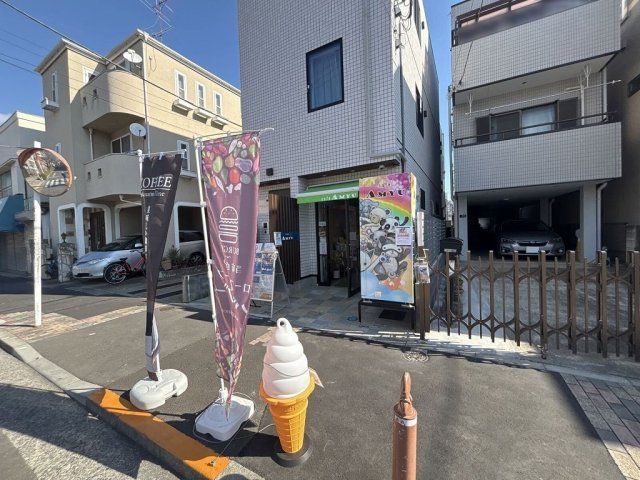 近くに施設あり