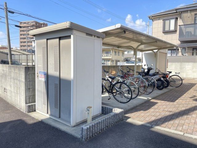 その他