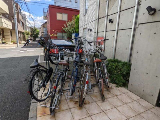その他