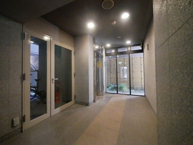 ロビー