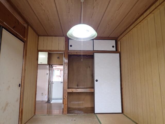 ベッドルーム
