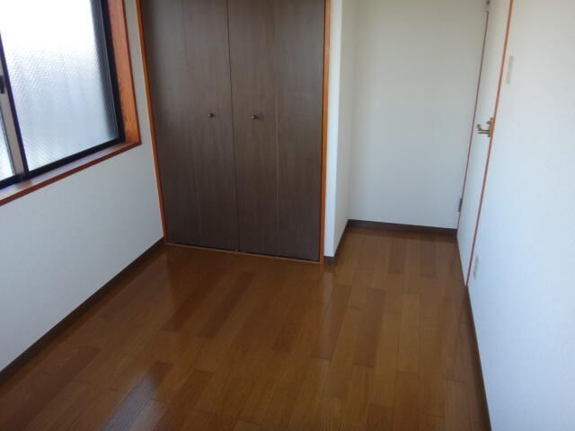 ベッドルーム