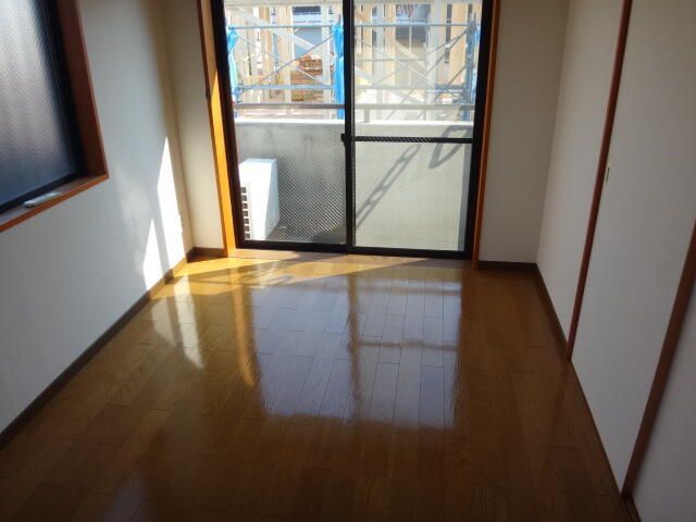 ベッドルーム