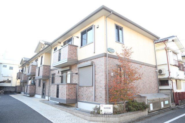 C.C・サイド東屋の外観画像