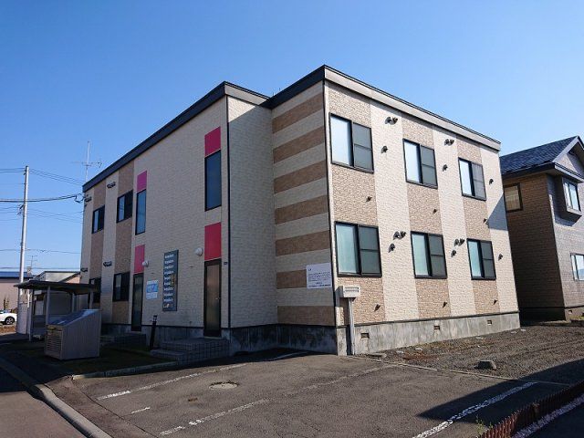 レオパレスビュー元町の外観画像