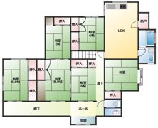 朝日町倉庫・車庫付き戸建て住宅の間取り画像