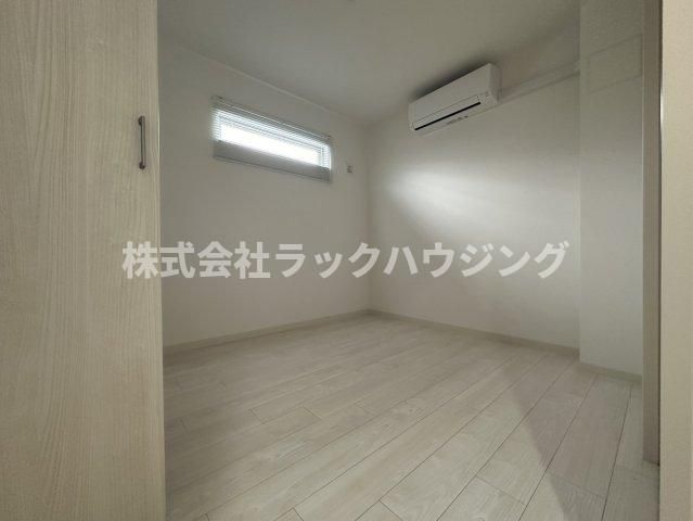 ベッドルーム