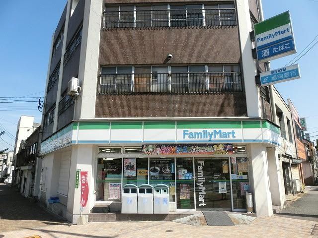 ファミリーマート／永池西本町店 (300m)