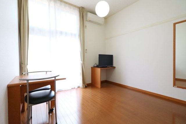 ベッドルーム