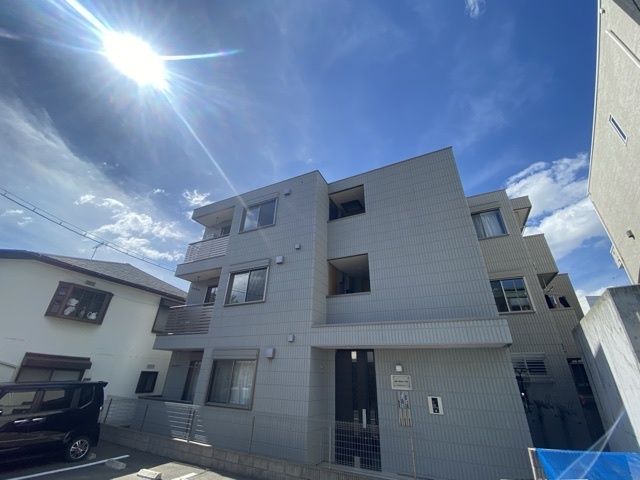 クレールメゾン平尾の外観画像