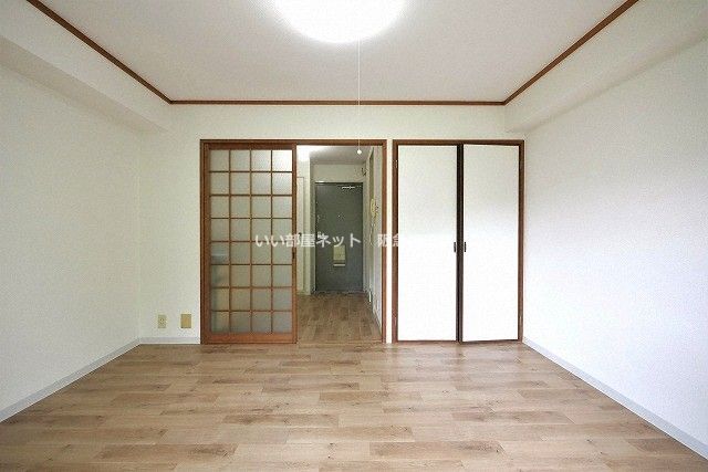 ベッドルーム