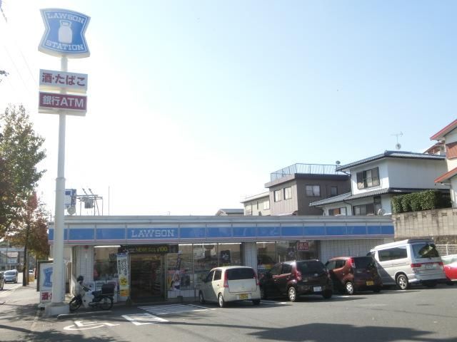 ローソン/八幡日吉台2丁目店 (85m)