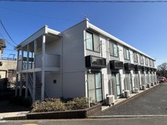 レオパレスピエールの外観画像