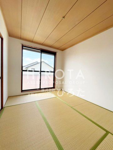 ゲオ直方店 (3670m)