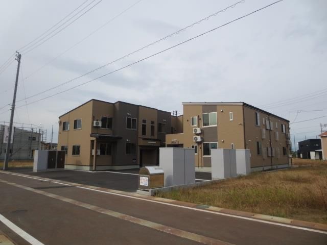近くに施設あり