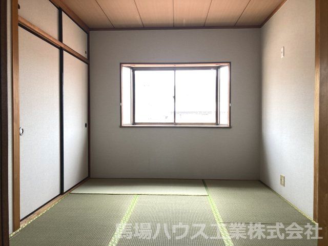 ベッドルーム