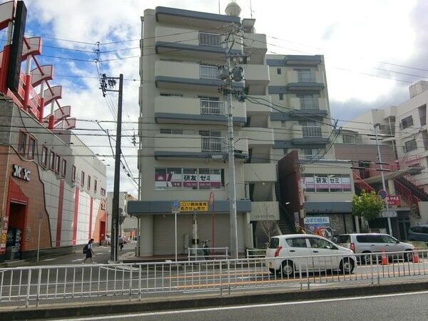 ベルメゾン川名の外観画像