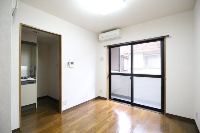 洋室