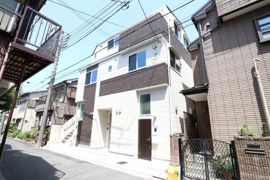 ファーストベイ一之江の外観画像