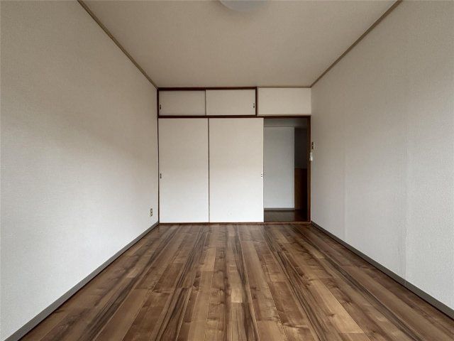 洋室