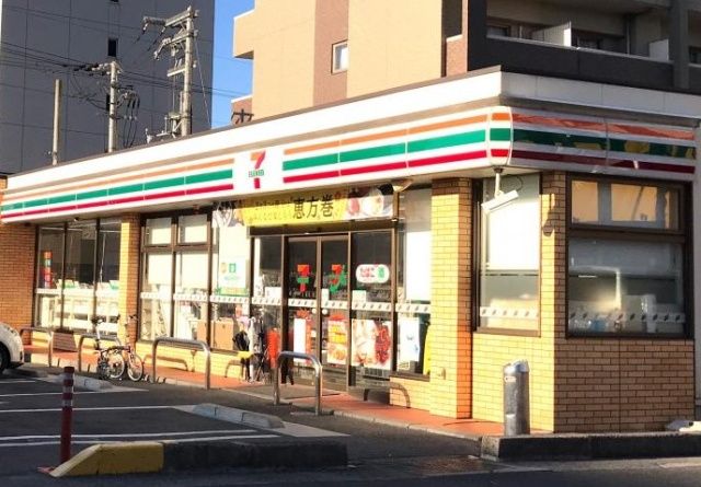 セブン－イレブン　矢倉町草津２丁目店（コンビニ）まで500m