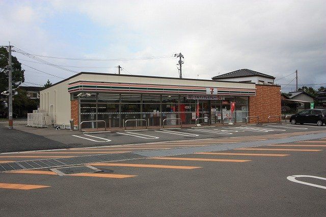 セブンイレブンまで1000m