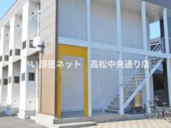 レオパレスたかぎの外観画像