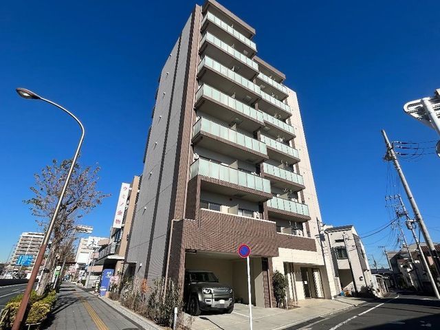 クレスト タイガーの外観画像