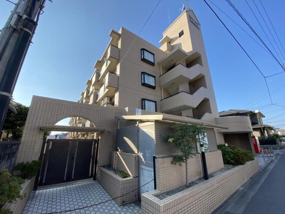 ネオハイツ南松山の外観画像