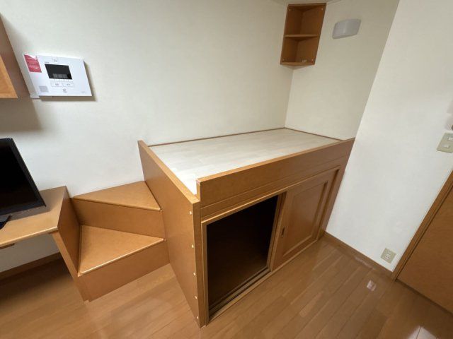 ベッドルーム