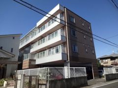 レイクパレスゼゼの外観画像