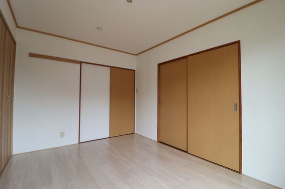 ベッドルーム