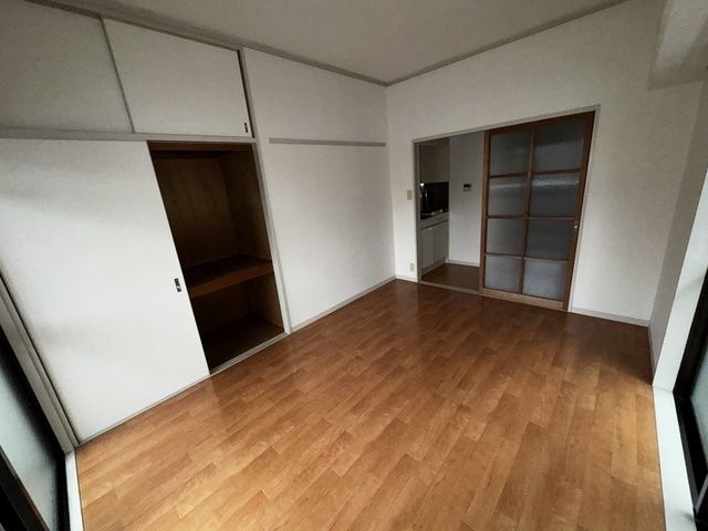 ベッドルーム