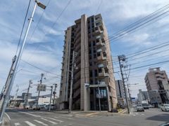 クレアホームズ松山東高前の外観画像