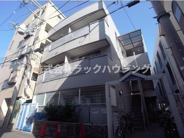 メゾンF and Eの外観画像