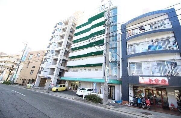 近くに施設あり