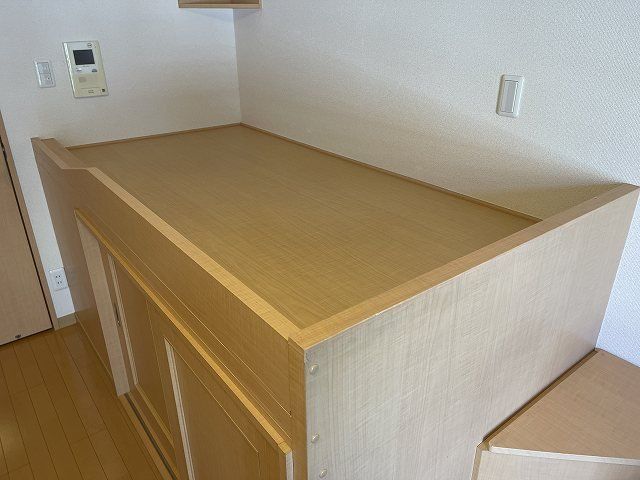 ベッドルーム