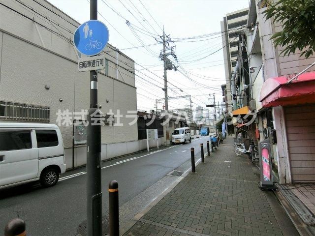 近くに施設あり