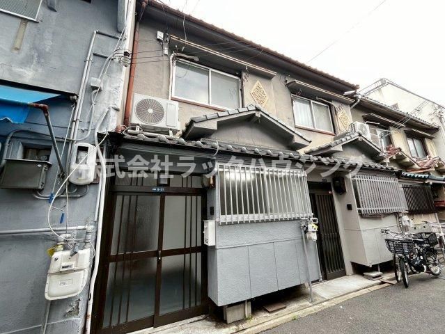 門真市新橋町戸建ての外観画像