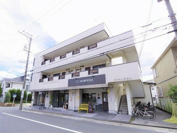 エクセル覚王山の外観画像