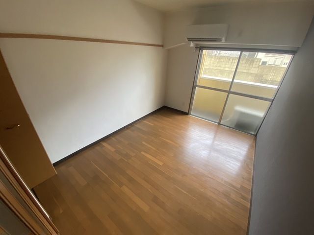 ベッドルーム