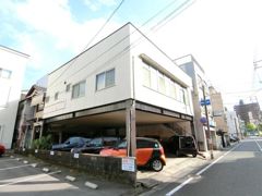 東中央1丁目浜田アパートの外観画像