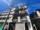 プログレス本川の外観