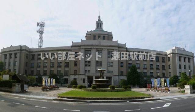滋賀県庁（役所）まで339m