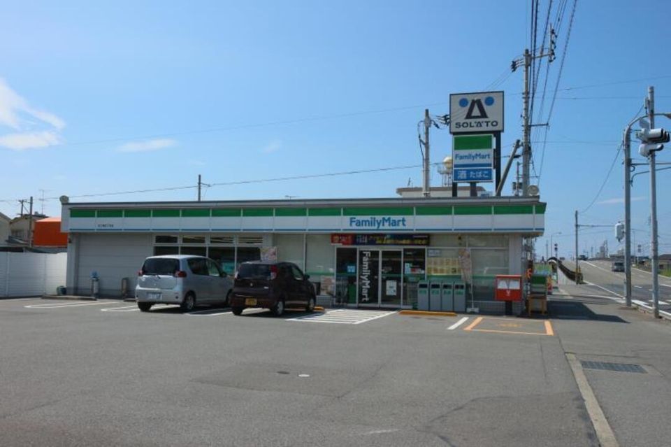 近くに施設あり