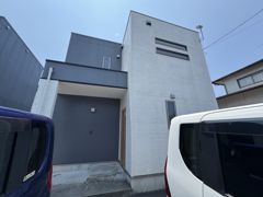 西大寺中野貸家 西棟の外観画像