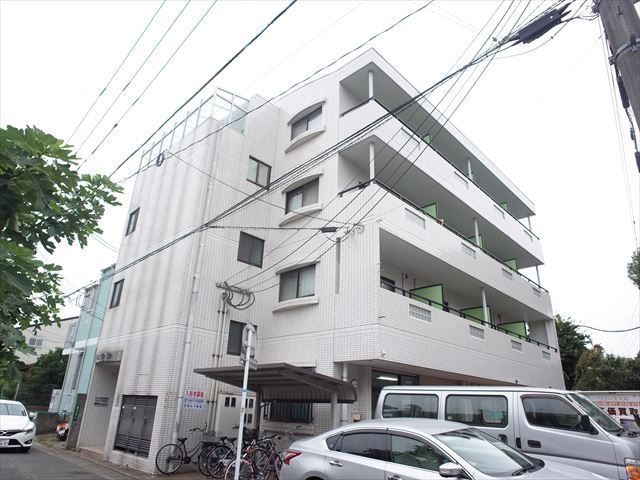 コーポ金鈴の外観画像