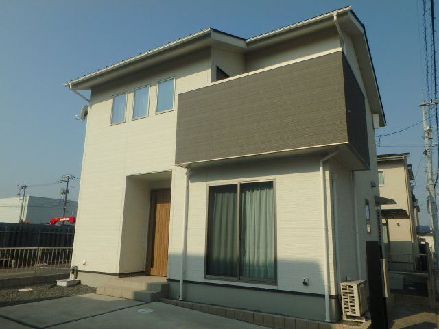 中島戸建の外観画像