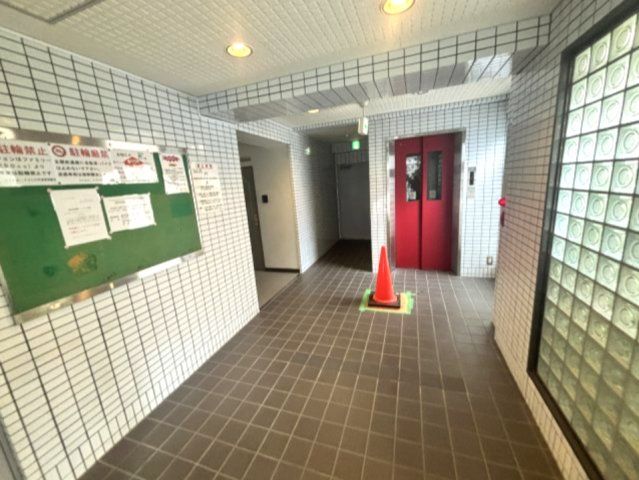ロビー